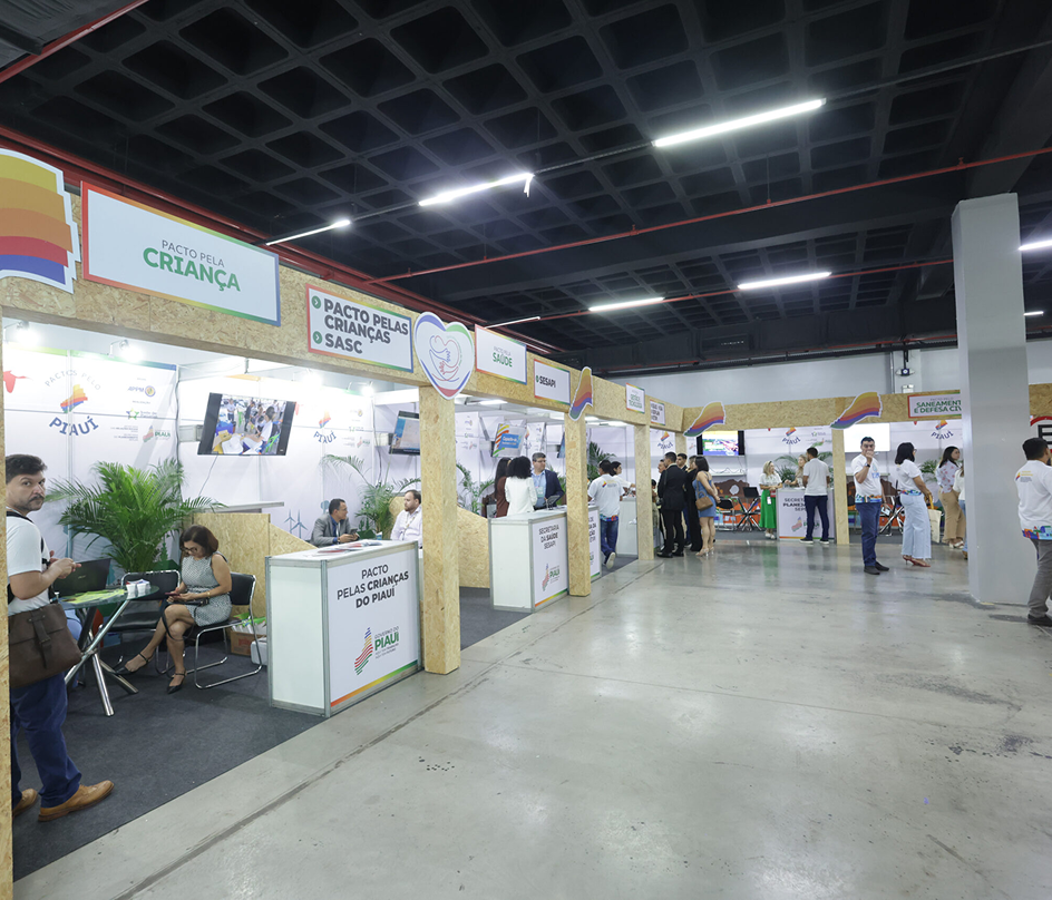 Estandes do evento Pactos pelo Piauí