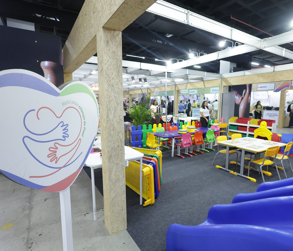 Estandes do evento Pactos pelo Piauí